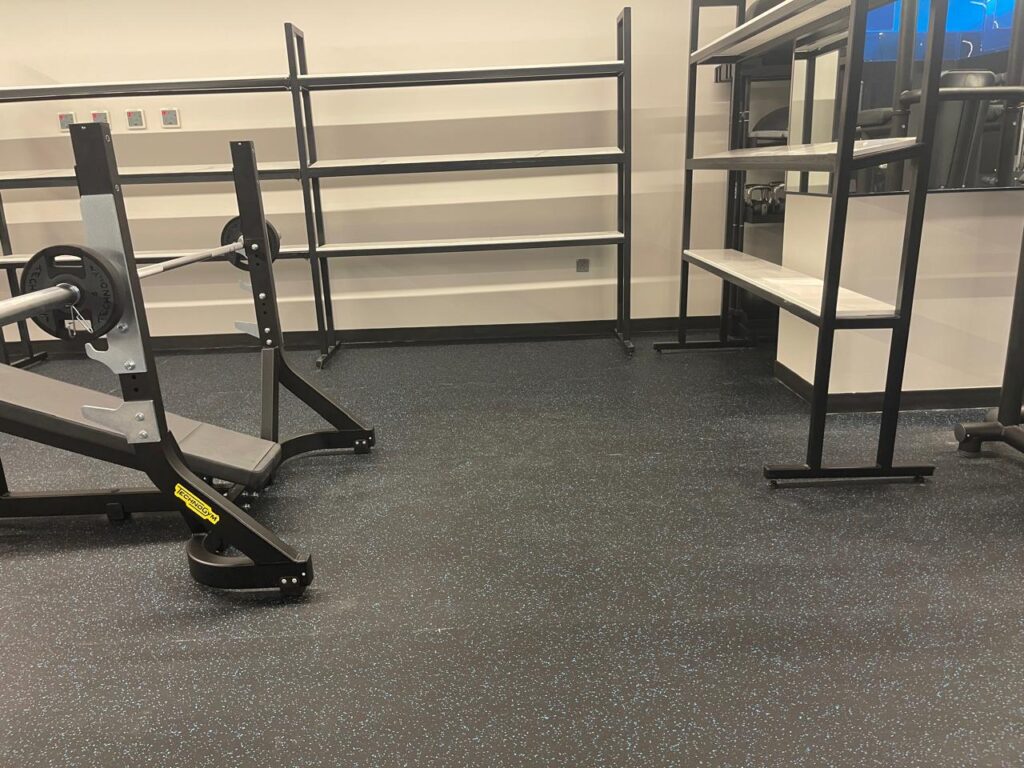 Rubber flooring Fitness Lounge Saihat